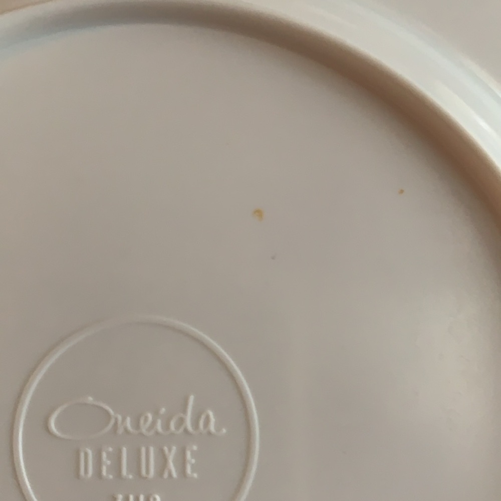 Vintage Oneida Deluxe 3243 Goldilocks and the 3 Bears melamine plate and bowl. - Picture 7 of 13